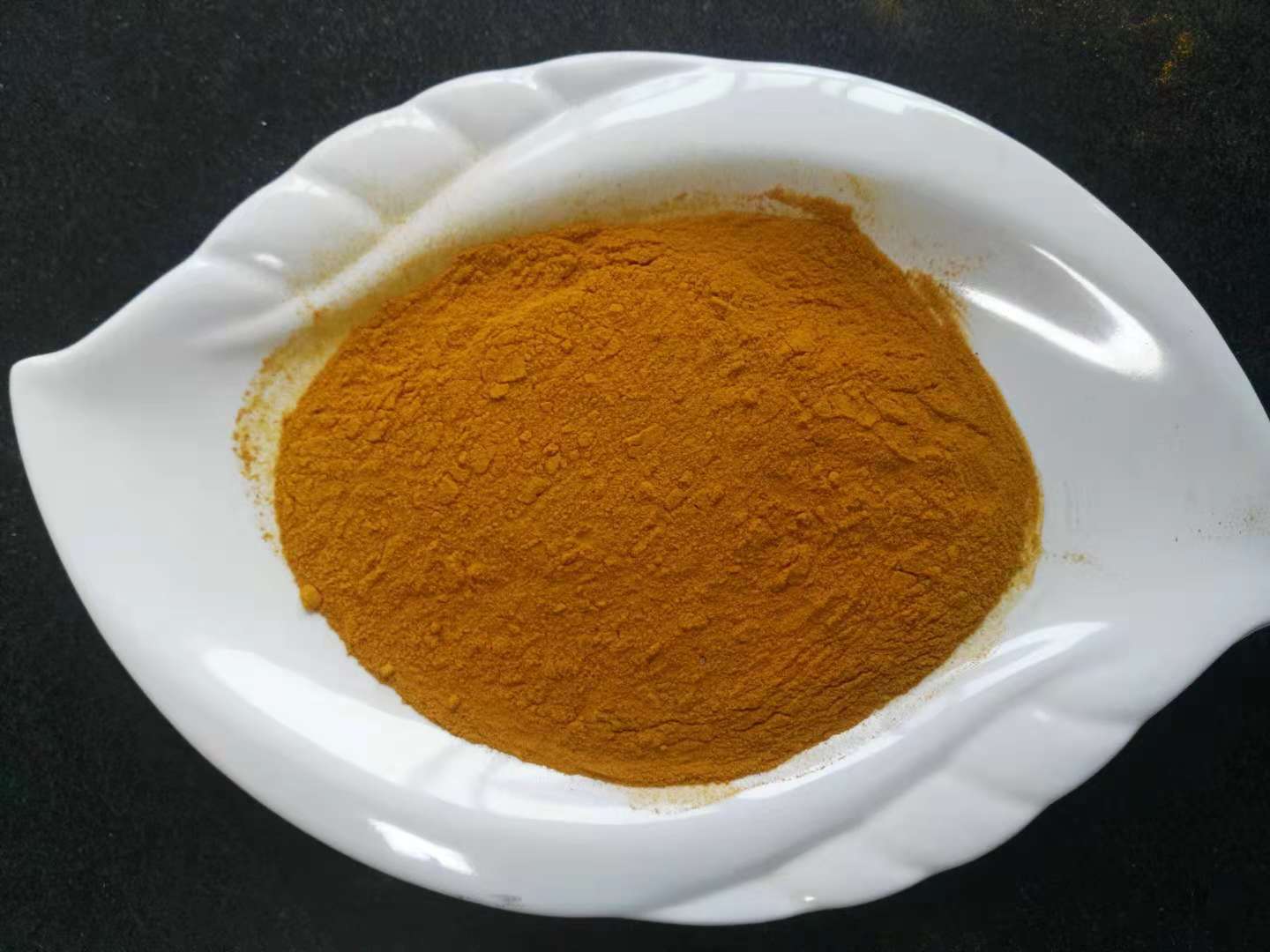 Органический корень куркумы