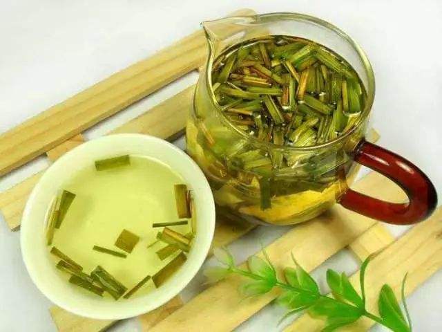 Чай с лимонной травой